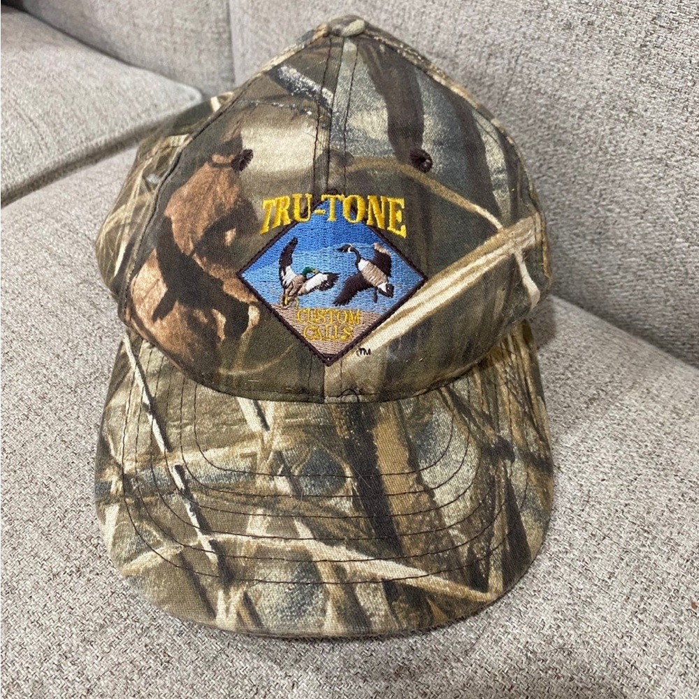 Tru-Tone duck call hat